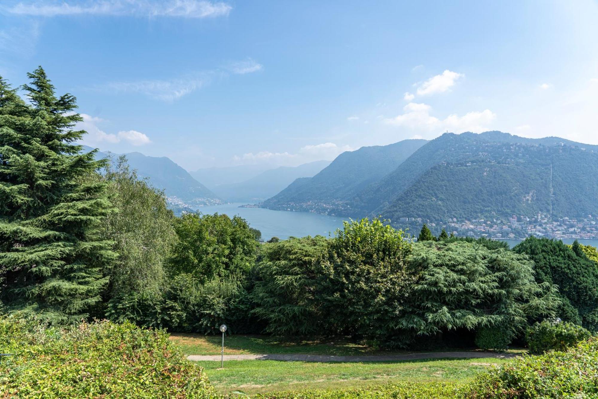 Alex'S Luxury Lake View Apt Pool And Tennis Como Exteriör bild