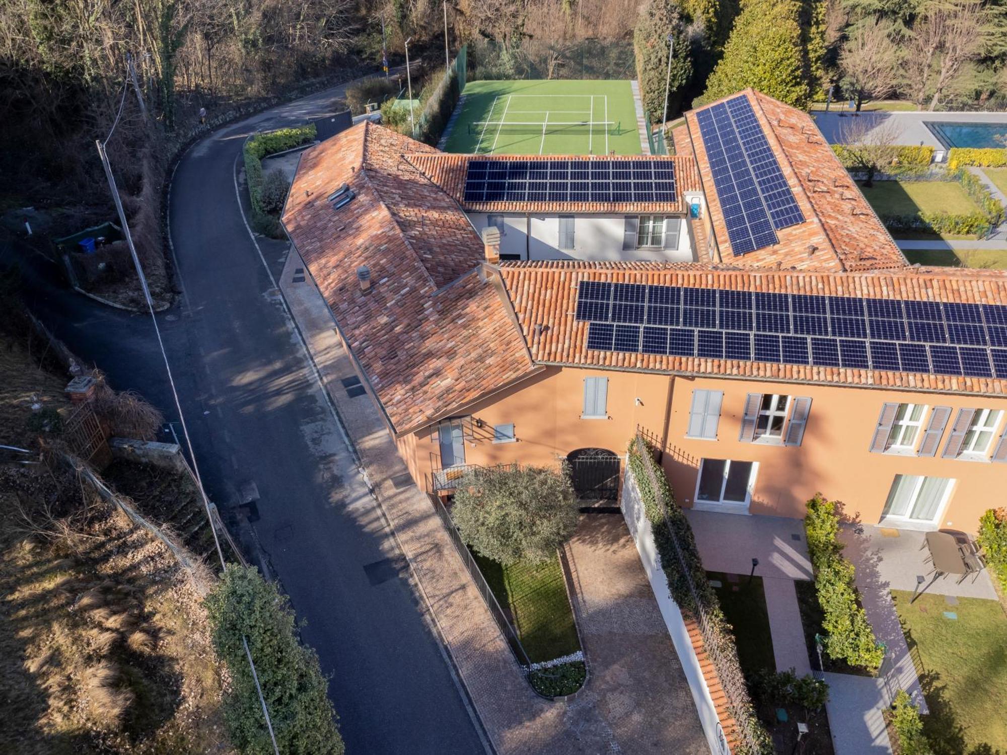 Alex'S Luxury Lake View Apt Pool And Tennis Como Exteriör bild